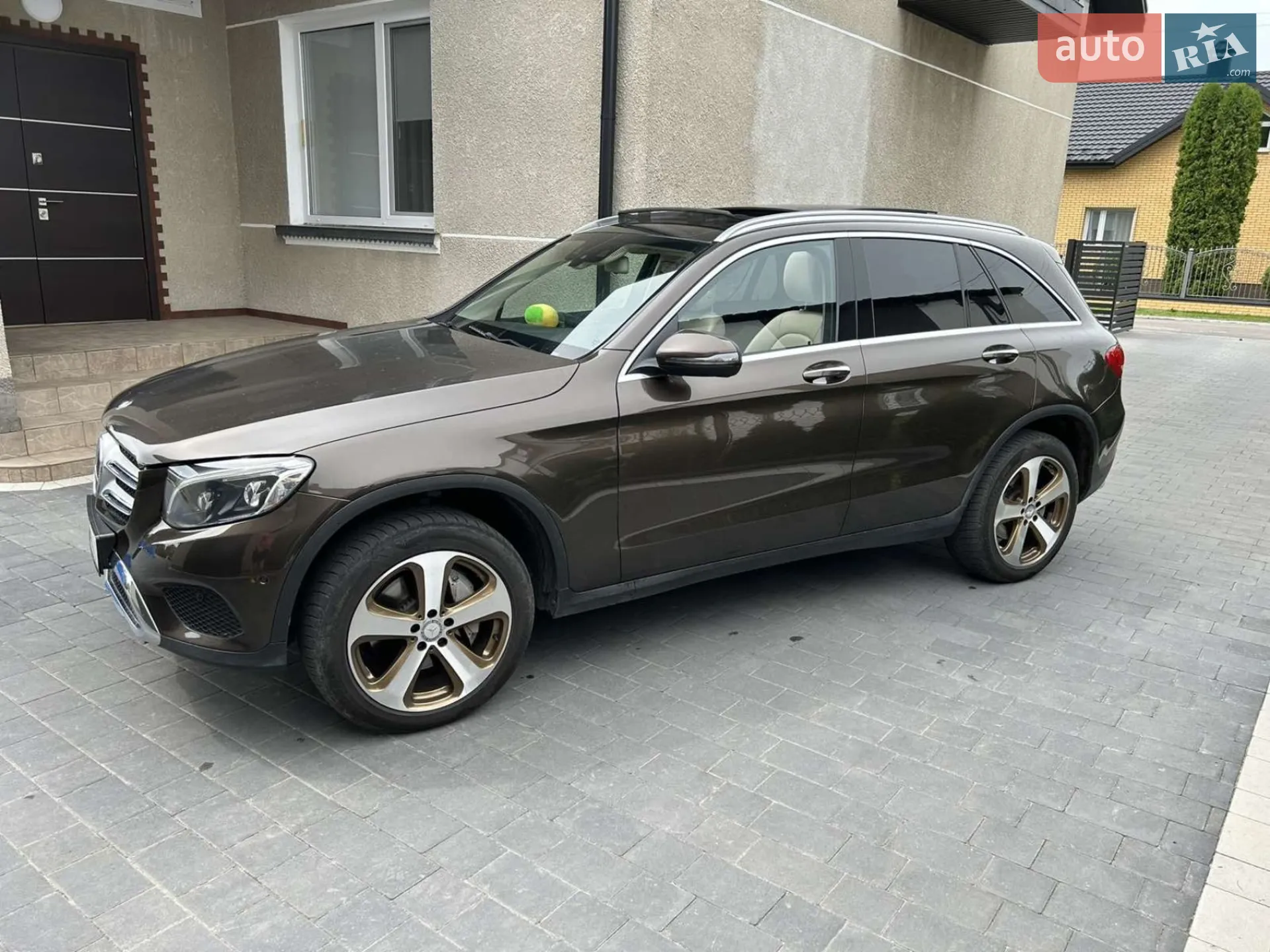 2016 Mercedes-Benz GLC - мініатюра 4