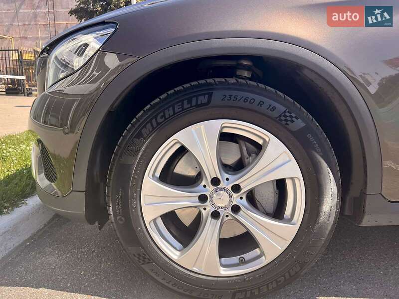 Позашляховик / Кросовер Mercedes-Benz GLC-Class 2016 в Полтаві
