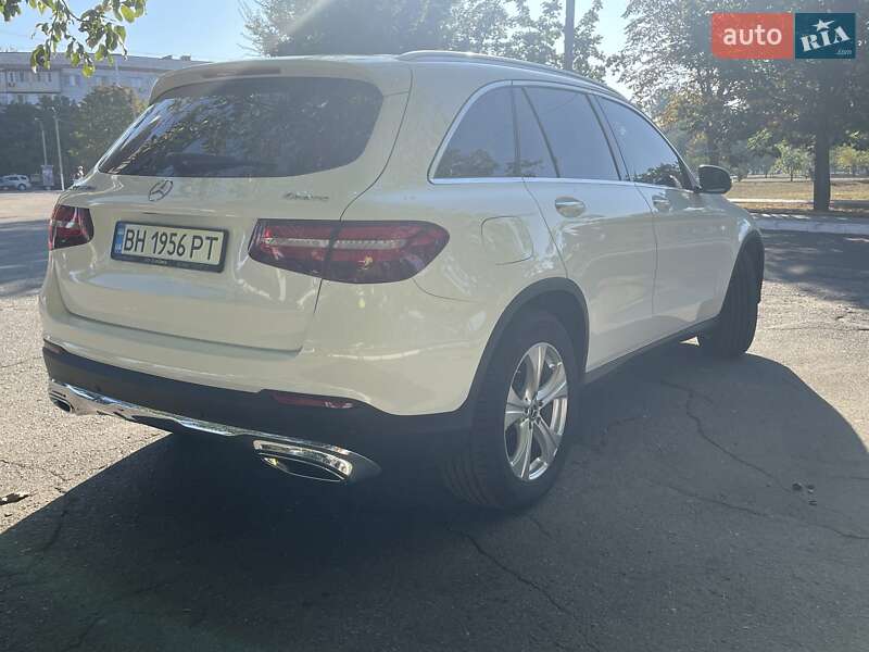 Внедорожник / Кроссовер Mercedes-Benz GLC-Class 2018 в Измаиле