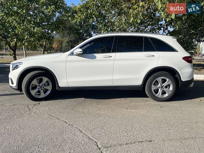 Внедорожник / Кроссовер Mercedes-Benz GLC-Class 2018 в Измаиле