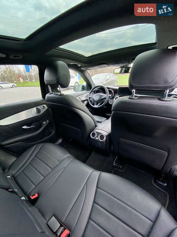 Внедорожник / Кроссовер Mercedes-Benz GLC-Class 2019 в Львове