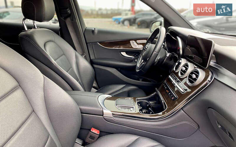 Позашляховик / Кросовер Mercedes-Benz GLC-Class 2019 в Мукачевому