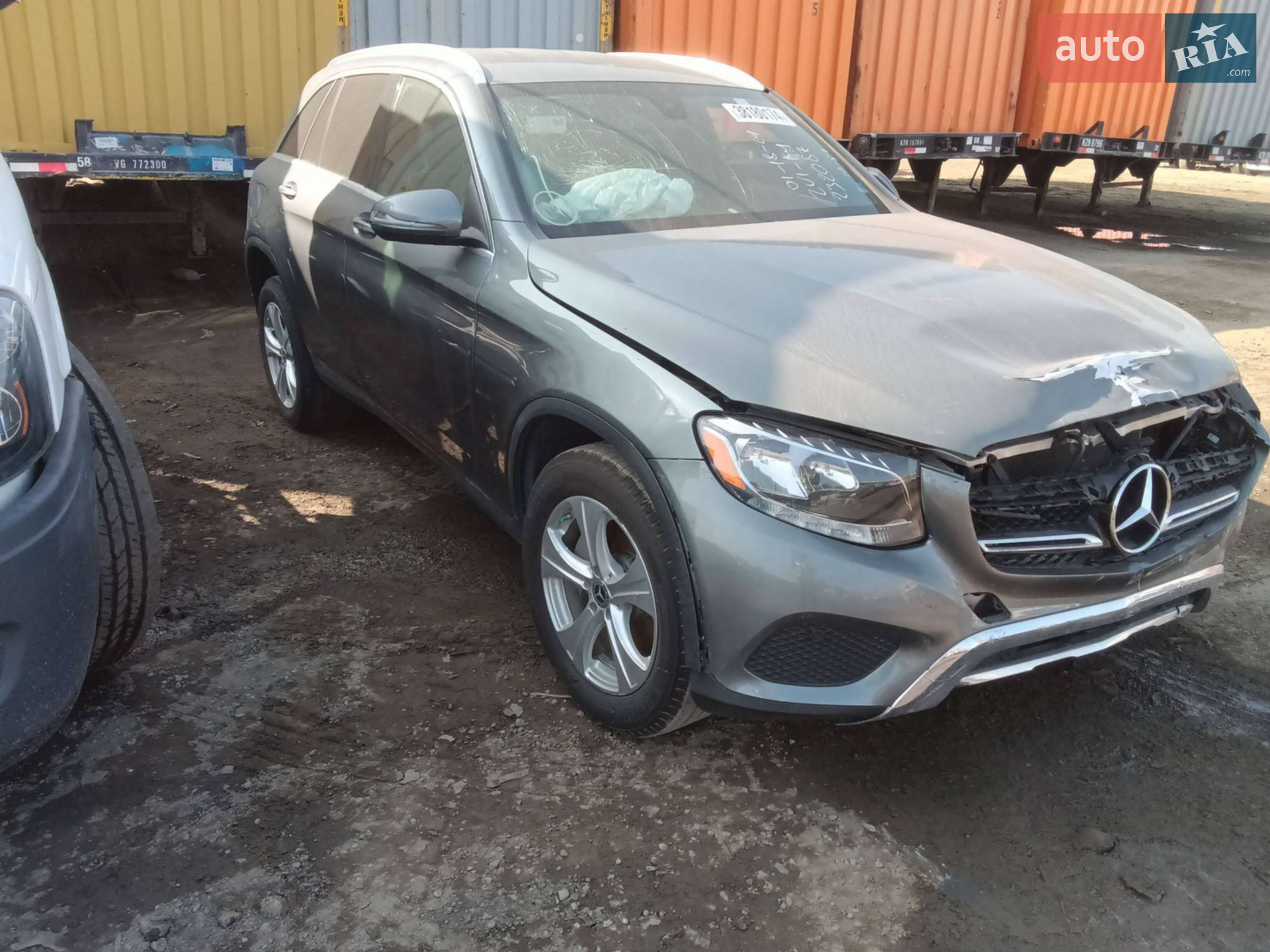 2017 Mercedes-Benz GLC - мініатюра 23