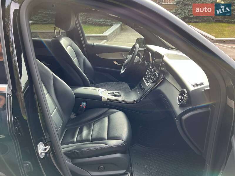 Позашляховик / Кросовер Mercedes-Benz GLC-Class 2019 в Києві