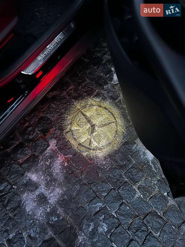 Позашляховик / Кросовер Mercedes-Benz GLC-Class 2019 в Києві