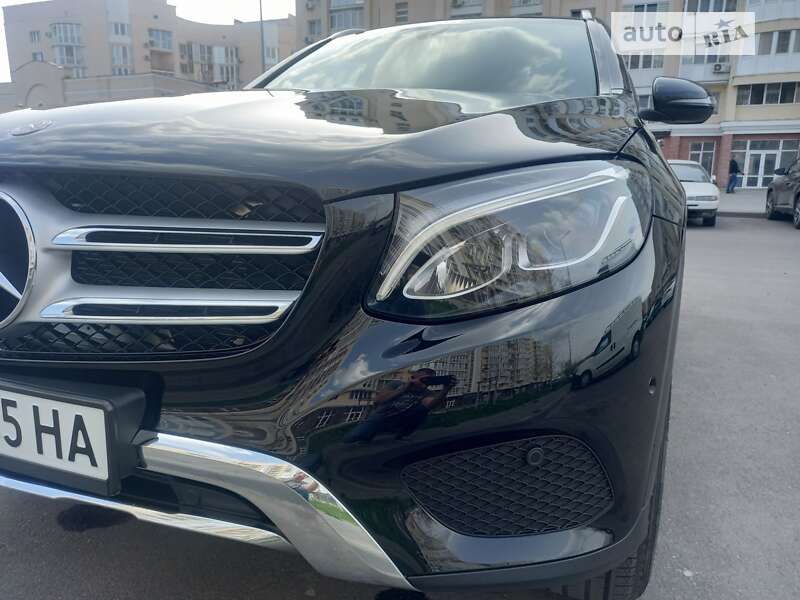 Внедорожник / Кроссовер Mercedes-Benz GLC-Class 2017 в Николаеве