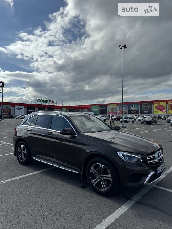 Внедорожник / Кроссовер Mercedes-Benz GLC-Class 2017 в Ровно