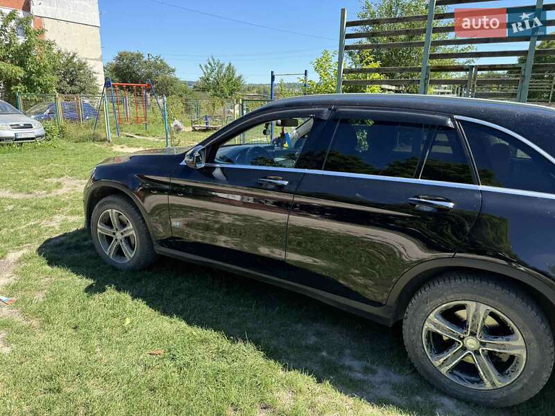 Внедорожник / Кроссовер Mercedes-Benz GLC-Class 2016 в Золочеве