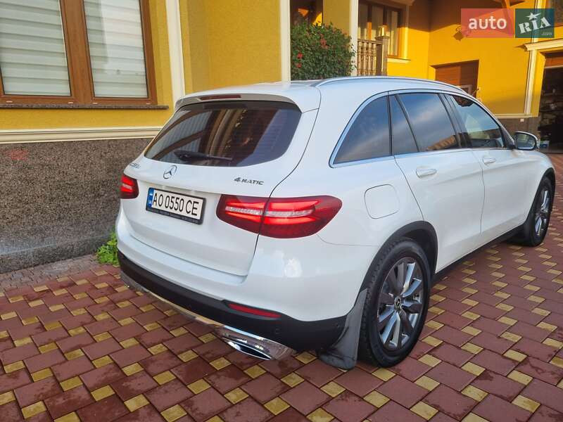 Внедорожник / Кроссовер Mercedes-Benz GLC-Class 2015 в Иршаве фото 13 Внедорожник / Кроссовер Mercedes-Benz GLC-Class 2015 в Иршаве