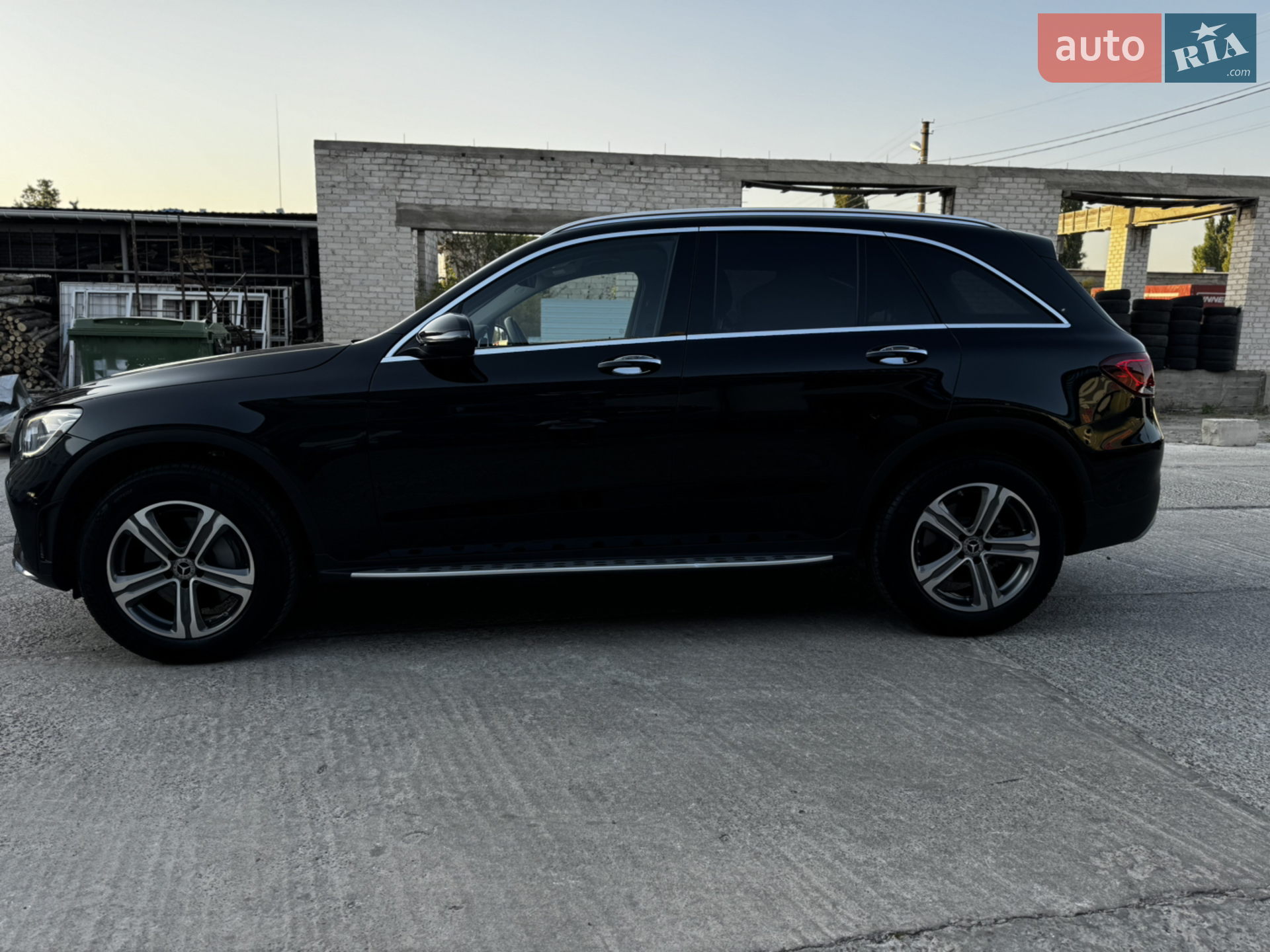 2020 Mercedes-Benz GLC - мініатюра 11