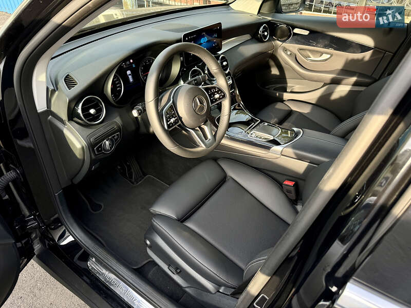 Внедорожник / Кроссовер Mercedes-Benz GLC-Class 2020 в Киеве