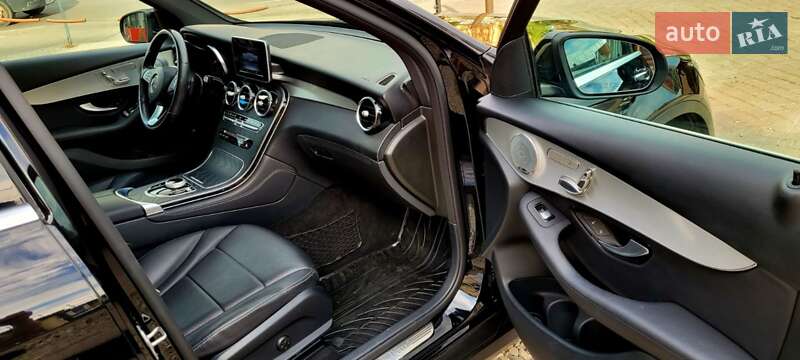Внедорожник / Кроссовер Mercedes-Benz GLC-Class 2019 в Ивано-Франковске фото 2 Внедорожник / Кроссовер Mercedes-Benz GLC-Class 2019 в Ивано-Франковске
