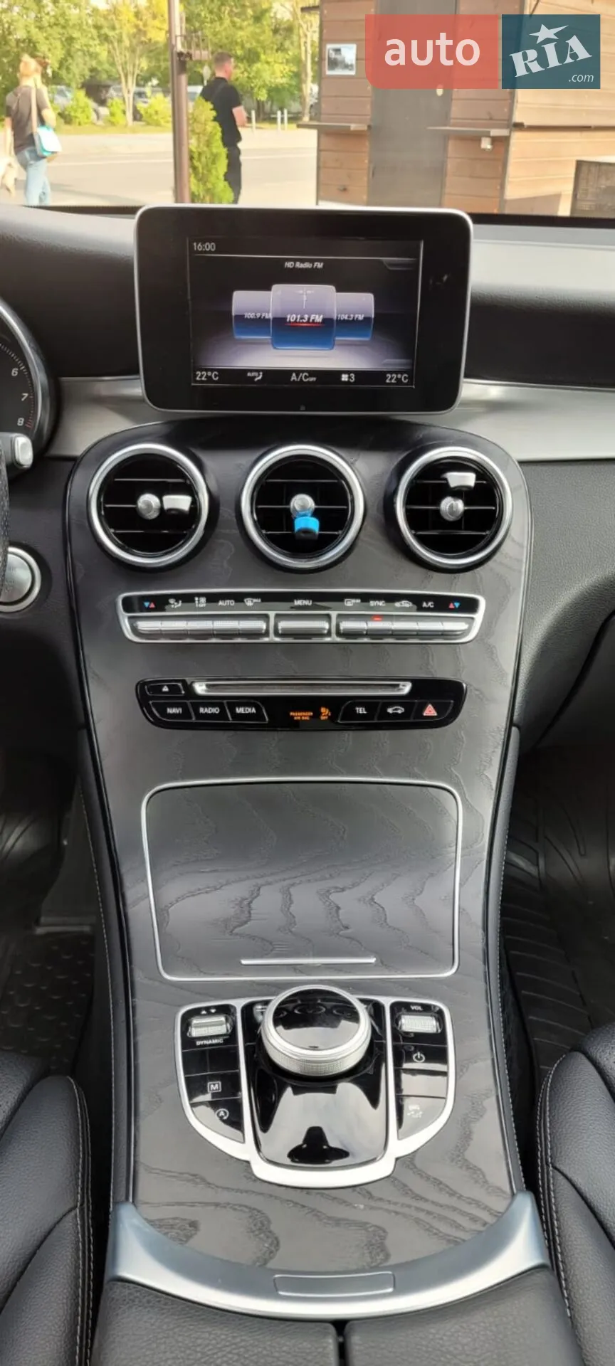 2019 Mercedes-Benz GLC - мініатюра 15