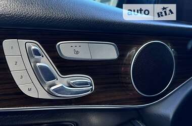 Внедорожник / Кроссовер Mercedes-Benz GLC-Class 2018 в 