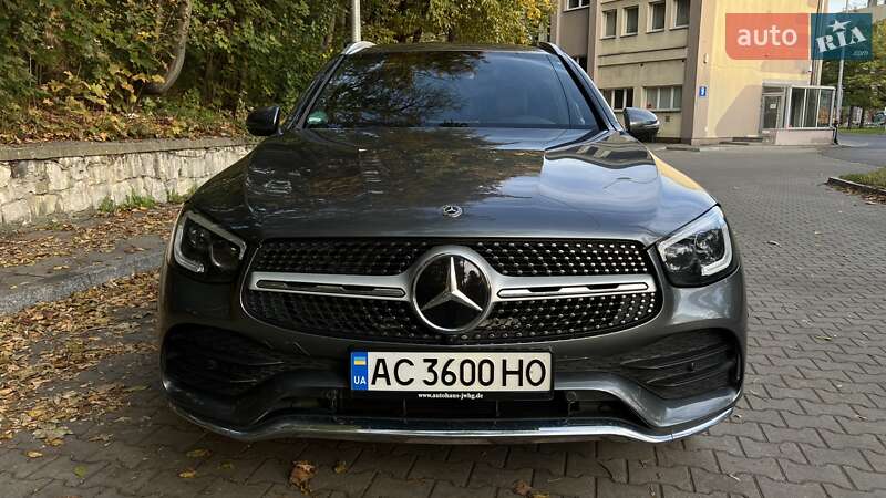 Внедорожник / Кроссовер Mercedes-Benz GLC-Class 2019 в 