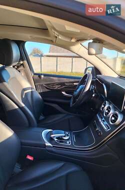 Внедорожник / Кроссовер Mercedes-Benz GLC-Class 2017 в 