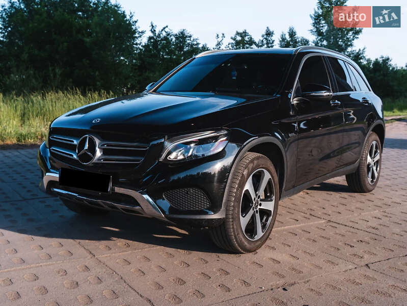Внедорожник / Кроссовер Mercedes-Benz GLC-Class 2019 в 