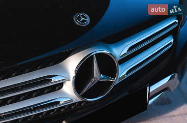 Внедорожник / Кроссовер Mercedes-Benz GLC-Class 2019 в 