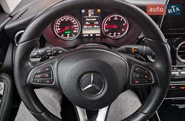 Внедорожник / Кроссовер Mercedes-Benz GLC-Class 2017 в 