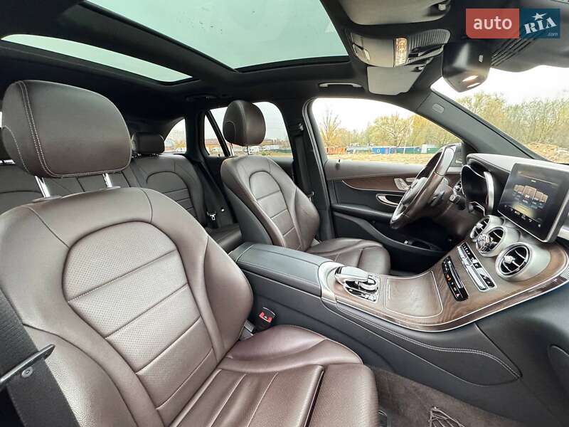 Позашляховик / Кросовер Mercedes-Benz GLC-Class 2017 в Києві