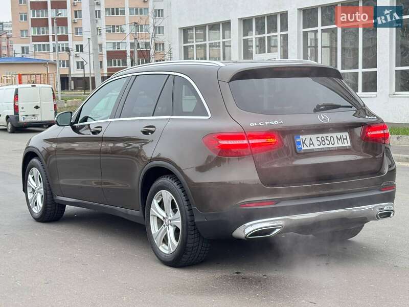 Позашляховик / Кросовер Mercedes-Benz GLC-Class 2017 в Києві