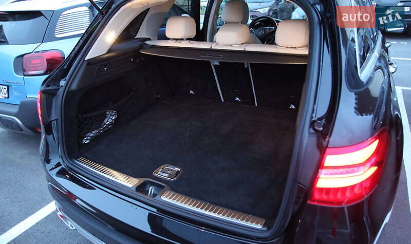 Внедорожник / Кроссовер Mercedes-Benz GLC-Class 2017 в Киеве