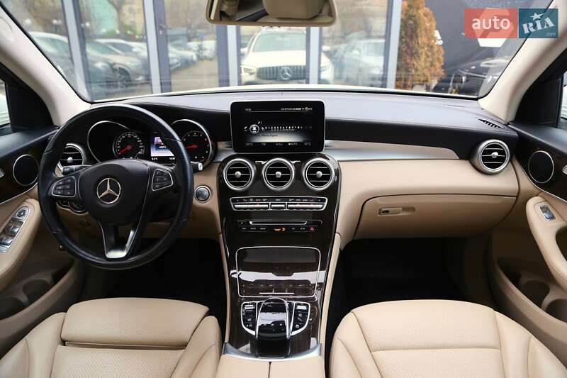 Позашляховик / Кросовер Mercedes-Benz GLC-Class 2020 в Києві