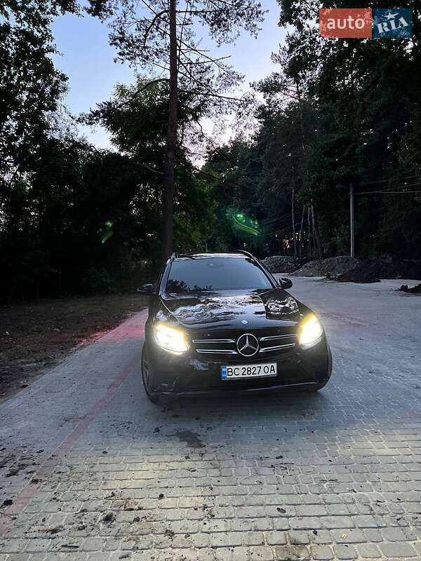 Внедорожник / Кроссовер Mercedes-Benz GLC-Class 2016 в Львове