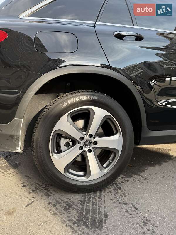 Позашляховик / Кросовер Mercedes-Benz GLC-Class 2019 в Харкові