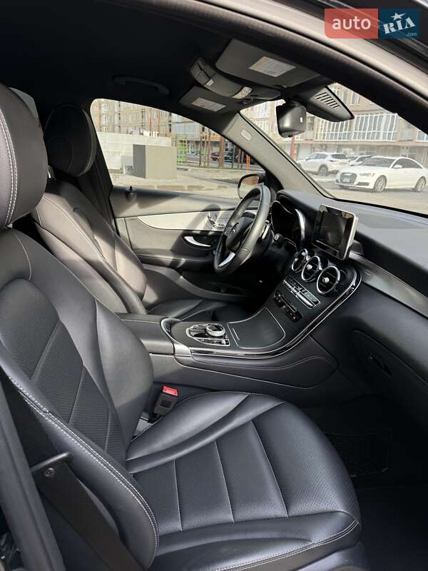 Позашляховик / Кросовер Mercedes-Benz GLC-Class 2019 в Харкові