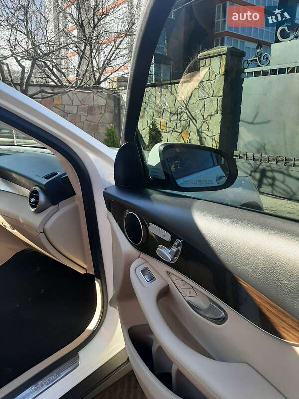 Позашляховик / Кросовер Mercedes-Benz GLC-Class 2019 в Тернополі