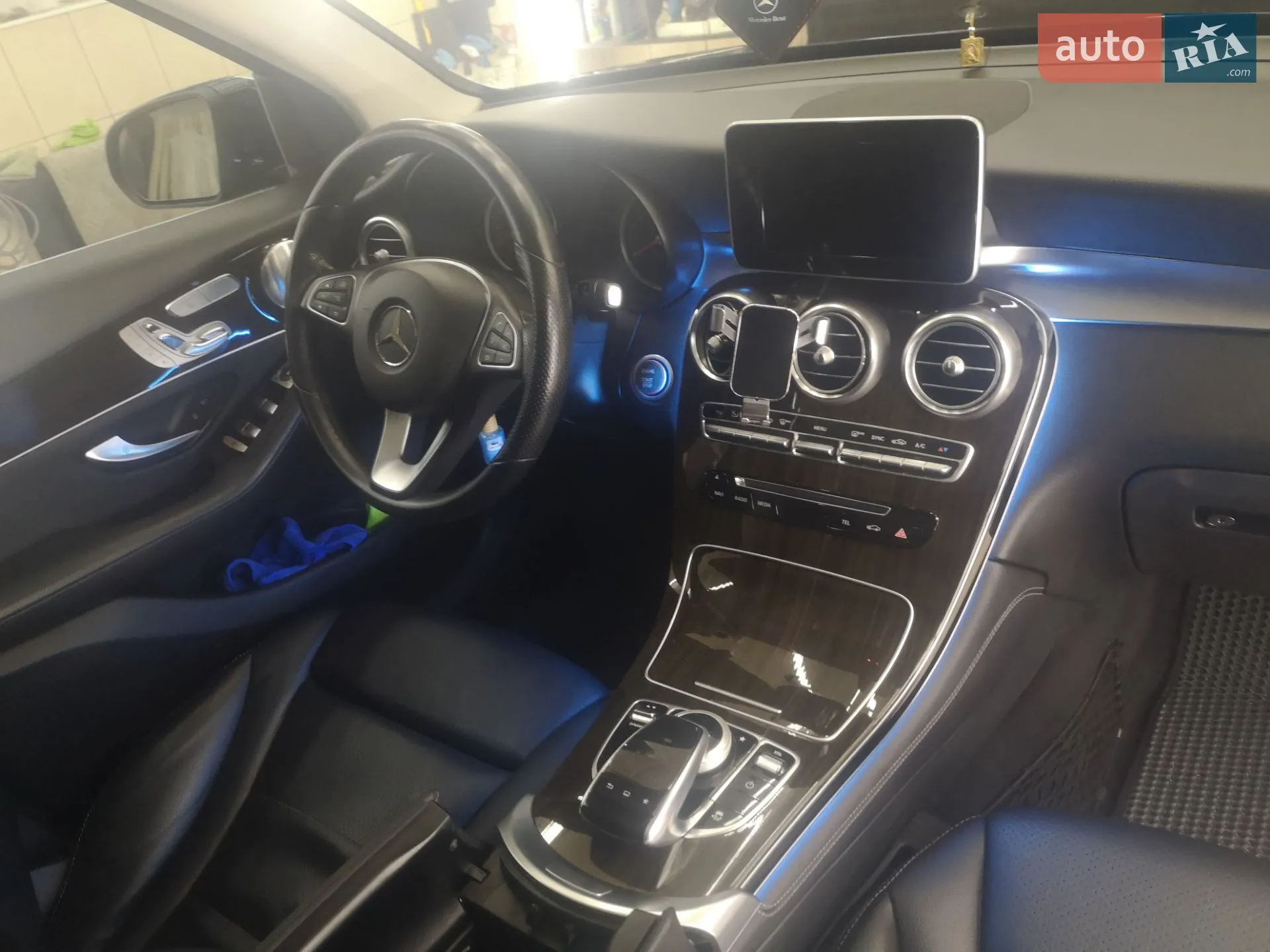 2016 Mercedes-Benz GLC - мініатюра 18
