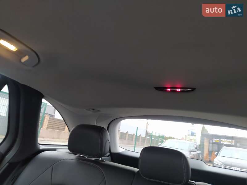 Внедорожник / Кроссовер Mercedes-Benz GLC-Class 2015 в Житомире