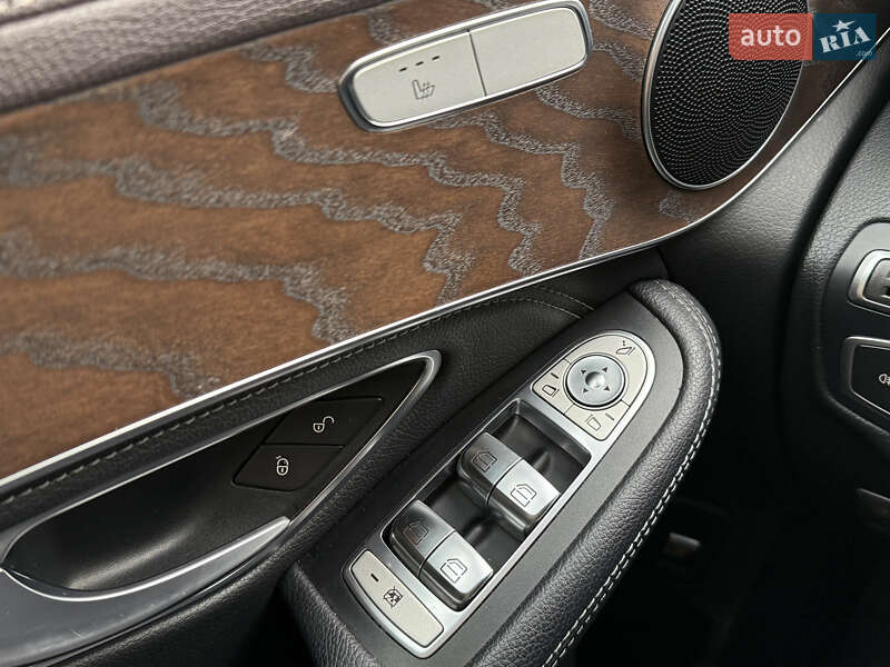 Внедорожник / Кроссовер Mercedes-Benz GLC-Class 2015 в Ужгороде