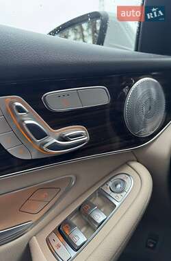 Внедорожник / Кроссовер Mercedes-Benz GLC-Class 2017 в 