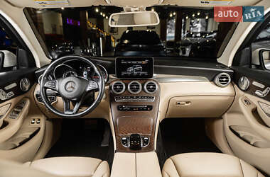 Внедорожник / Кроссовер Mercedes-Benz GLC-Class 2019 в 