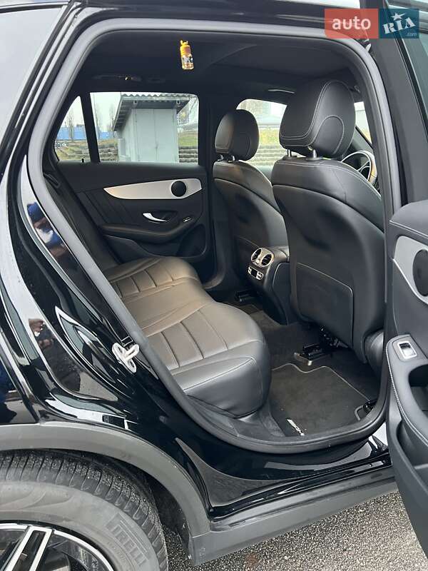 Позашляховик / Кросовер Mercedes-Benz GLC-Class 2021 в Києві