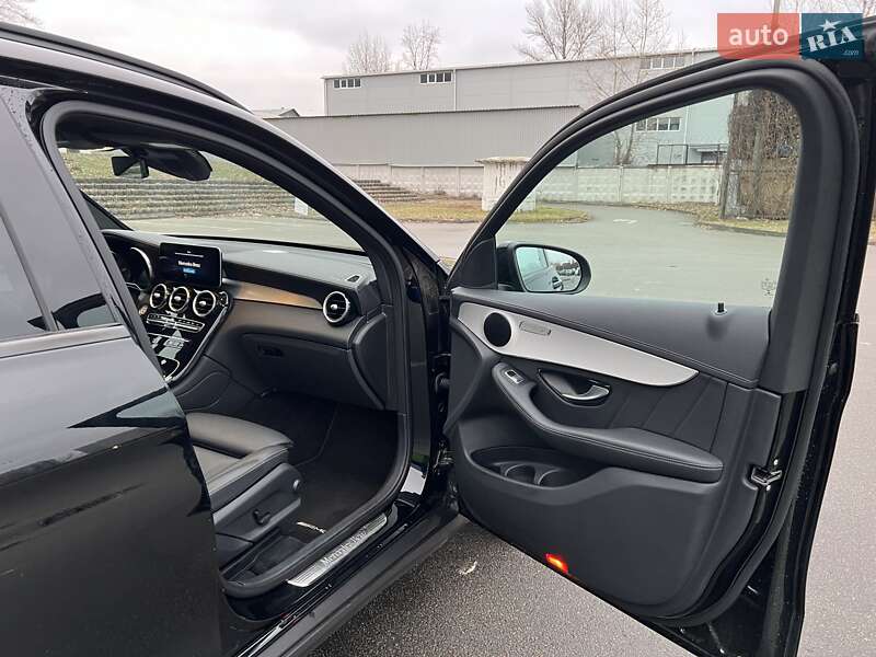 Позашляховик / Кросовер Mercedes-Benz GLC-Class 2021 в Києві