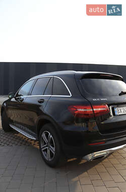 Внедорожник / Кроссовер Mercedes-Benz GLC-Class 2018 в 