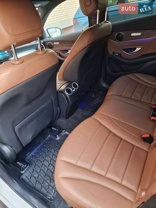 Внедорожник / Кроссовер Mercedes-Benz GLC-Class 2021 в Киеве