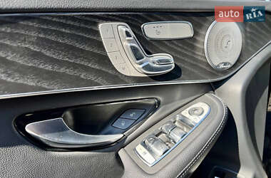 Внедорожник / Кроссовер Mercedes-Benz GLC-Class 2020 в 