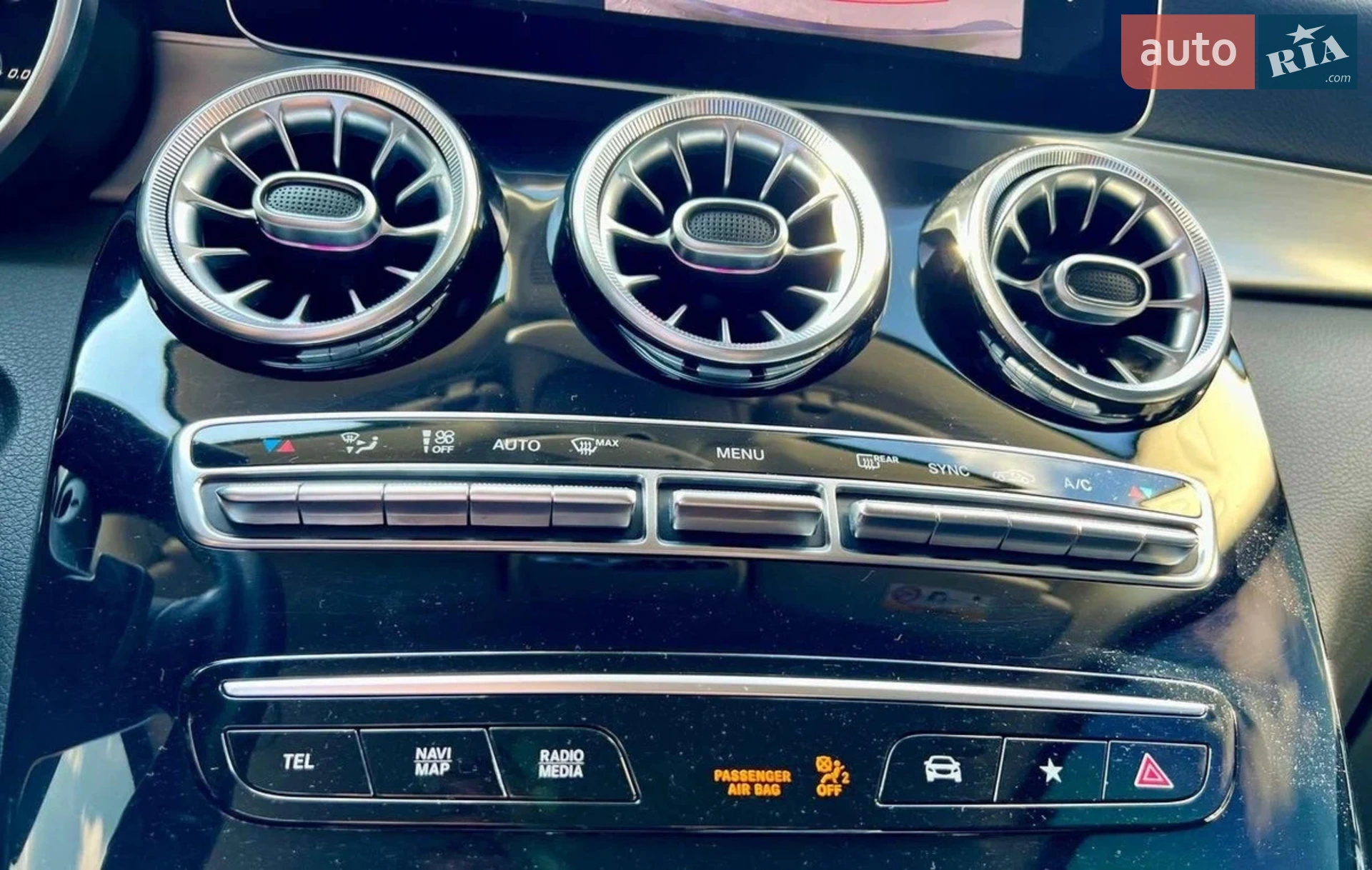 2020 Mercedes-Benz GLC - мініатюра 14