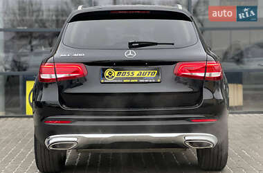 Внедорожник / Кроссовер Mercedes-Benz GLC-Class 2017 в 