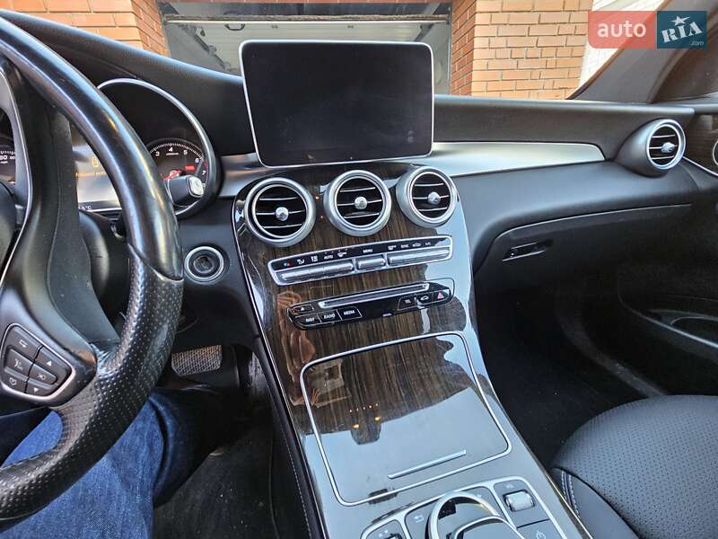 Позашляховик / Кросовер Mercedes-Benz GLC-Class 2016 в Івано-Франківську
