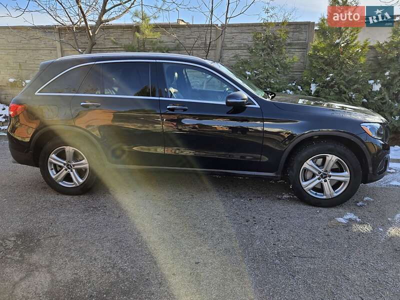 Позашляховик / Кросовер Mercedes-Benz GLC-Class 2016 в Івано-Франківську