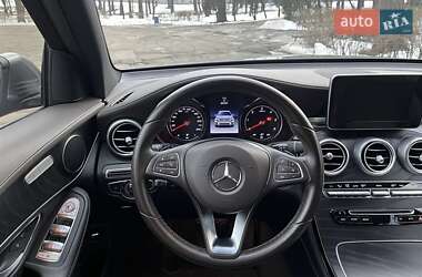 Внедорожник / Кроссовер Mercedes-Benz GLC-Class 2017 в 