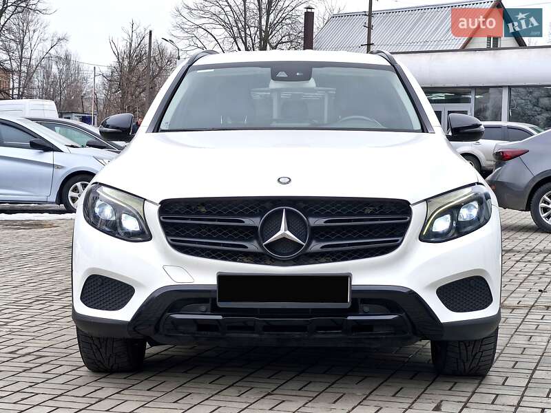 Позашляховик / Кросовер Mercedes-Benz GLC-Class 2015 в Дніпрі