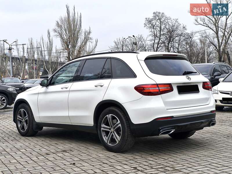 Позашляховик / Кросовер Mercedes-Benz GLC-Class 2015 в Дніпрі