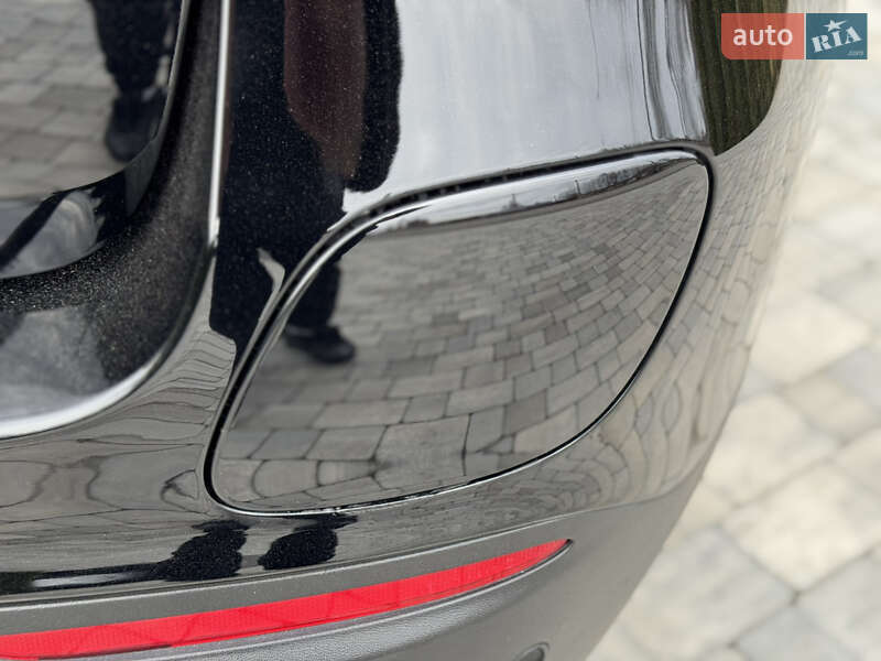 Внедорожник / Кроссовер Mercedes-Benz GLC-Class 2019 в Киеве