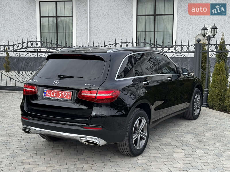 Внедорожник / Кроссовер Mercedes-Benz GLC-Class 2019 в Киеве